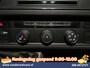 Volkswagen Crafter 2.0 TDI 140 pk L3H3 L2H2 Euro6 Airco | Camera | Navigatie | Apple Carplay | Massagestoel Android Auto, Parkeersensoren, 3000kg trekvermogen