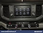 Volkswagen Crafter 2.0 TDI 140 pk L3H3 L2H2 Euro6 Airco | Camera | Navigatie | Apple Carplay | Massagestoel Android Auto, Parkeersensoren, 3000kg trekvermogen