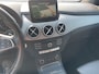Mercedes-Benz B-klasse 180 Business | Keyless | Camera | Leder | Nieuwe banden/remmen