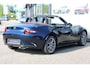Mazda MX-5 1.5 SkyActiv-G 132 Kazari , Demovoordeel € 9.790,- , Gewrapped in de kleur Brittish Racing Green Gloss, Leder, Bose, LMV 16 Inch, Clima, Camera, PDC, Apple Carplay
