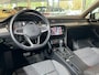 Volkswagen Passat Variant 1.5 150pk TSI Business | Parkeersensor voor en achter | Navigatiesysteem | Voorstoelen verwarmbaar