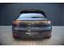 Porsche Macan 2.0 | Panoramadak | Bose | Luchtvering | PASM | Memory Seats | Camera | Leder Dashboard | Stuurverwarming | Stoelverwarming | Elektrische Achterklep | Navigatie |