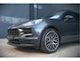 Porsche Macan 2.0 | Panoramadak | Bose | Luchtvering | PASM | Memory Seats | Camera | Leder Dashboard | Stuurverwarming | Stoelverwarming | Elektrische Achterklep | Navigatie |