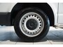 Volkswagen Transporter 2.0 TDI L1H1 *56397KM* + AIRCO / TREKHAAK / PDC / IMPERIAAL