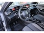 Peugeot 2008 1.2 100PK Allure Pack | NAVIGATIE | ACHTERUITRIJ CAMERA | APPLE CARPLAY/ANDROID AUTO | LICHTMETALEN VELGEN 17" | CRUISE CONTROL | LED KOPLAMPEN | DAB+ RADIO |