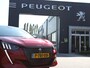 Peugeot 208 GT 1.2 PureTech 100PK Navigatie, Panoramadak, Keyless start, Achteruitrijcamera, Apple CarPlay-Android Auto, Parkeersensoren voor & achter
