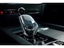 Volvo V60 B3 AUT7 163PK Plus Dark | Harman Kardon Audio | 360 Graden Camera | Verwarmbare Voorstoelen | Adaptieve Cruise Control | Verwarmbare Achterbank | Verwarmbare Voorruit | Navigatiesysteem | Parkeersensoren | Adaptieve Koplampen | Rijstrooksensor Met Correctie |