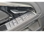 Land Rover Range Rover Evoque 2.0 D200 AWD R-Dynamic SE Pano - 20'' - Black Pack