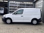 Volkswagen Caddy Cargo 2.0 TDI Airco Cruise controle Trekhaak 1400kg trekgewicht Apple carplay Navigatiesysteem Parkeerhulp achter Schuifdeur Betimmering in laadruimte 1e Eigenaar Euro 6