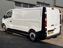 Opel Vivaro 1.6 CDTI L2H1 Airco Cruise controle Kastinrichting Trekhaak 2000kg trekgewicht Bluetooth telefoon voorbereiding Schuifdeur 3-Persoons 1e eigenaar Euro 6