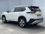 Nissan X-Trail 1.5 e-Power Tekna Automaat Hybride / HUD / Elektrisch Glazen Schuif- en Kanteldak / Elektisch Verstelbare Voorstoelen met geheugenset / Adaptieve Cruise Control / Elektrische Achterklep / 360° Camera / Lederen Bekleding / Navigatie full map / Apple Carplay & Android Auto / Stuur en Stoelverwarming voor en achter / Verwarmde Voorruit / Climate Control
