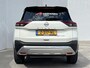 Nissan X-Trail 1.5 e-Power Tekna Automaat Hybride / HUD / Elektrisch Glazen Schuif- en Kanteldak / Elektisch Verstelbare Voorstoelen met geheugenset / Adaptieve Cruise Control / Elektrische Achterklep / 360° Camera / Lederen Bekleding / Navigatie full map / Apple Carplay & Android Auto / Stuur en Stoelverwarming voor en achter / Verwarmde Voorruit / Climate Control