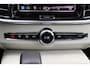 Volvo V90 T6 Recharge AWD Plus Bright - LONG RANGE - Panoramadak - 360º camera - Adaptive Cruise Control - Pilot Assist - BLIS dodehoekassistentie - Harman Kardon premium audio - Elektr. verstelbare voorstoelen met geheugen - Stoelverwarming voor & achter - Verwarmbaar stuur - Zongordijnen geïntegreerd in achterportieren - LED-koplampen met grootlichtassistent - Keyless drive