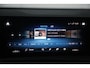 Mercedes-Benz A-klasse 180 AMG Night Pakket Automaat Panoramadak Sfeerverlichting Keyless Half Leder Full LED 18 inch Widescreen Navigatie Camera Stoelverwarming