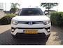 SsangYong Tivoli 1.5 T-GDI 2WD Quartz 163PK Navi Camera Half Leder Stoel/Stuur Verw Clima Cruise Apple Carplay 2x PDC LMV18 Trekh
