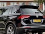 Volkswagen Tiguan 1.5 TSI ACT AUT7 HIGHLINE 2X R-LINE. DESIGNO-INT NAVI DIGI-DASH PARKPILOT APPLE-CARPLAY 20 INCH-LMV PDC