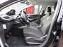 Peugeot 2008 1.2 PureTech Allure| 110-PK | Clima-Airco | Navigatie | Trekhaak | Incl. 6 mnd garantie| Parkeersensoren |