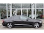 Volvo S60 T4 Automaat R-Design | Trekhaak | Volvo On Call | Elek. Stoel | Privacyglas