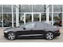 Volvo S60 T4 Automaat R-Design | Trekhaak | Volvo On Call | Elek. Stoel | Privacyglas