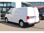 Volkswagen Transporter 2.0 TDI L1H1 28 Comfortline 110PK / 81kW 60 maanden / 100.000km garantie Cruise control, airco, achteruitrijcamera, bijrijdersbank, armsteun, Apple Carplay & Android Auto, achterdeuren zonder ruit, BPMvrij