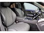 Mercedes-Benz S-klasse 450 4MATIC Premium AMG Line Aut9 | Luchtvering | Distronic+ | 3D-Display | Memory | HUD | Nappa Leder | Stoelventilatie | Panoramadak | Massage | Rijassistentiepakket+ | Digital Light |
