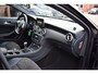 Mercedes-Benz A-klasse 180 Prestige AMG Lichtmetaal velgen