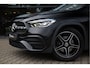 Mercedes-Benz GLA 200 AMG Line ,Trekhaak, Rood Stiksel