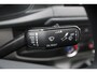 Volkswagen Transporter 2.0 TDI L2H1 28 Comfortline 110PK / 81kW Highline, Dubbele cabine, met armleuningen en verstelbare stoelen, privacy glas, glaslook panelen, parkeersensoren achter, cruise control, achterdeuren met ruit, bijrijdersbank, Apple Carplay / Android Auto, licht en regensensor, achterwissers, mistlampen voor, comfortstoel met armleuningen, in hoogte verstelbaar, reservewiel, airco, side bars, scheidingswand bekleed + ruit, zijwand bekleding, betonplex laadvloer met sjorogen, etc.