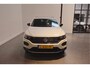 Volkswagen T-Roc 1.5 TSI Sport Business R-Line - Panoramadak - Stoelverwarming - Apple Carplay/Android Auto