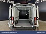 Ford Transit 2.0 TDCI 131pk L3H2 Euro6 Airco | Camera | Navigatie | Apple Carplay | LED | Cruisecontrol Parkeersensoren, Stoelverwarming, Verwarmde voorruit, Bijrijdersbank, 2500kg trekvermogen