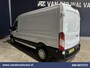 Ford Transit 2.0 TDCI 131pk L3H2 Euro6 Airco | Camera | Navigatie | Apple Carplay | LED | Cruisecontrol Parkeersensoren, Stoelverwarming, Verwarmde voorruit, Bijrijdersbank, 2500kg trekvermogen