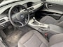 BMW 3-Serie Touring 318i Business Line AUTOMAAT, Clima, Navi, CC, PDC, LM, Trekh, – Inruil Mogelijk –