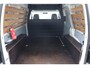 Volkswagen Caddy 2.0 TDI L1H1 BMT Highline 102PK / 75kW, Navigatie, bumpers in kleur, dichte scheidingswand met ruit, betonplex laad vloer, zijwand bekleding, trekhaak, NL auto dealer onderhouden