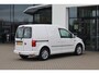 Volkswagen Caddy 2.0 TDI L1H1 BMT Highline 102PK / 75kW, Navigatie, bumpers in kleur, dichte scheidingswand met ruit, betonplex laad vloer, zijwand bekleding, trekhaak, NL auto dealer onderhouden