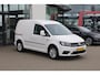 Volkswagen Caddy 2.0 TDI L1H1 BMT Highline 102PK / 75kW, Navigatie, bumpers in kleur, dichte scheidingswand met ruit, betonplex laad vloer, zijwand bekleding, trekhaak, NL auto dealer onderhouden