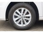 Volkswagen Caddy 2.0 TDI L1H1 BMT Highline 102PK / 75kW, Navigatie, bumpers in kleur, dichte scheidingswand met ruit, betonplex laad vloer, zijwand bekleding, trekhaak, NL auto dealer onderhouden