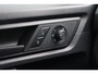 Volkswagen Caddy 2.0 TDI L1H1 BMT Highline 102PK / 75kW, Navigatie, bumpers in kleur, dichte scheidingswand met ruit, betonplex laad vloer, zijwand bekleding, trekhaak, NL auto dealer onderhouden