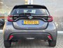 Toyota Yaris 1.5 Hybrid Dynamic | 1e Eigenaar | Nieuw Geleverd & Onderhouden  | Parkeersensoren achter | LM Velgen | Apple Carplay/Android Auto | Achteruitrij camera | Keyless |