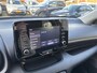 Toyota Yaris 1.5 Hybrid Dynamic | 1e Eigenaar | Nieuw Geleverd & Onderhouden  | Parkeersensoren achter | LM Velgen | Apple Carplay/Android Auto | Achteruitrij camera | Keyless |
