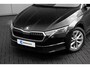 Skoda Octavia Combi First Edition | Chromen grille | Climatronic, elektronische airconditioning met twee zones | Cruise control met speedlimiter