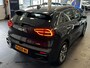 Kia Niro DynamicLine 64 kWh Stoel/Stuurverwarming ,Parkeersensoren achter ,Keyless entry- & start ,Achteruitrij camera ,Apple Carplay/Android Auto ,Adaptive cruise control, 3 fase