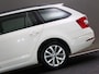 Skoda Octavia Combi 1.0 TSI Greentech Ambition Business (APPLE CARPLAY/ANDROID AUTO, NAVIGATIESYSTEEM, CRUISE CONTROL, LM-VELGEN)