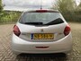 Peugeot 208 1.2 PureTech Allure 5 Deurs [ panoramadak,leer,fm navi,lmv,ecc,cruise ]