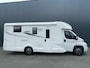 Forster TR 745 EB Forster T 745 EB | Hefbed | Aparte douche | Camera | Navi |