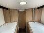 Forster TR 745 EB Forster T 745 EB | Hefbed | Aparte douche | Camera | Navi |