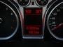 Ford Focus Coupé-Cabriolet 2.0 Limited | Clima | Cruise | Navi | Leer | 17 Inch | Pdc | Voorruitverwarming | Stoelverwarming