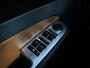 Ford Focus Coupé-Cabriolet 2.0 Limited | Clima | Cruise | Navi | Leer | 17 Inch | Pdc | Voorruitverwarming | Stoelverwarming