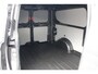 Ford Transit Custom 320 2.0 TDCI L2H1 Limited ZUID | 136pk | Trekhaak | Verwarmbare passagiersstoel (8-weg verstelbaar) | Programmeerbare voertuig interface | Navigatie systeem | Handmatig regeneratie roetfilter |