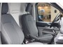 Ford Transit Custom 320 2.0 TDCI L2H1 Limited ZUID | 136pk | Trekhaak | Verwarmbare passagiersstoel (8-weg verstelbaar) | Programmeerbare voertuig interface | Navigatie systeem | Handmatig regeneratie roetfilter |