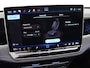 Volkswagen Passat Variant R-Line Business 1.5 eTSI 150pk DSG Automaat Panoramadak, Harman kardon audio, 360 camera, Head up display, Adaptive cruise control, Navigatie, LED matrix koplampen, Verwarmde voorruit, Stoelverwarming